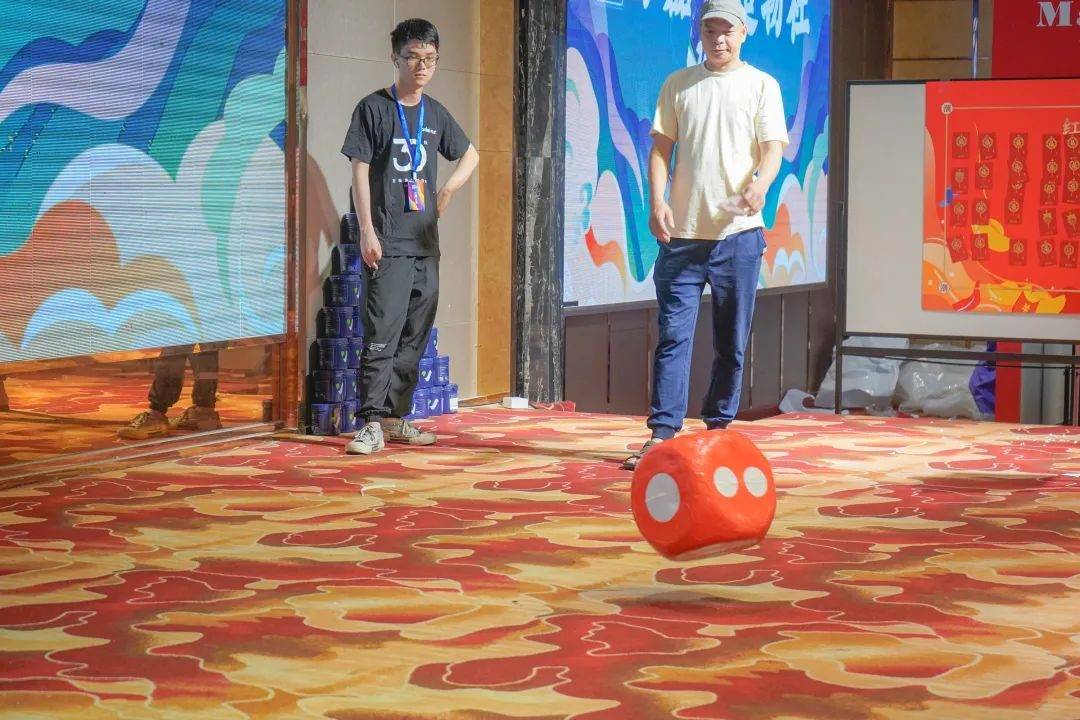一場(chǎng)發(fā)布會(huì)，展開(kāi)微水泥革命 | 2023萬(wàn)磊廣佛千人行完滿(mǎn)成功