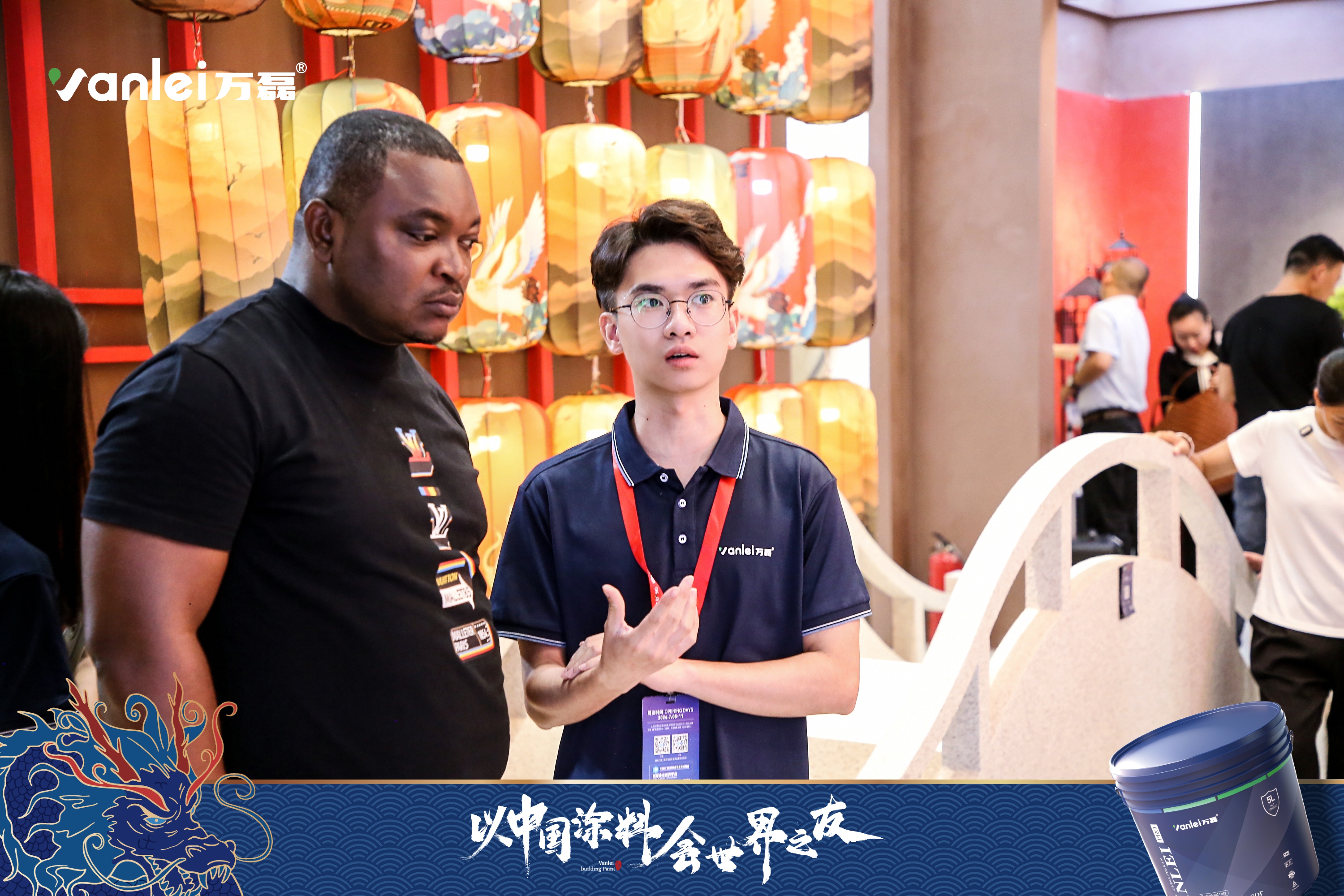 七年蟬聯(lián)展館人氣王！萬(wàn)磊涂料，以中國(guó)涂料，會(huì)世界之友
