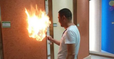萬(wàn)磊水性硅藻泥是否經(jīng)得起考驗(yàn)？新浪第一手測(cè)評(píng)結(jié)果曝光！